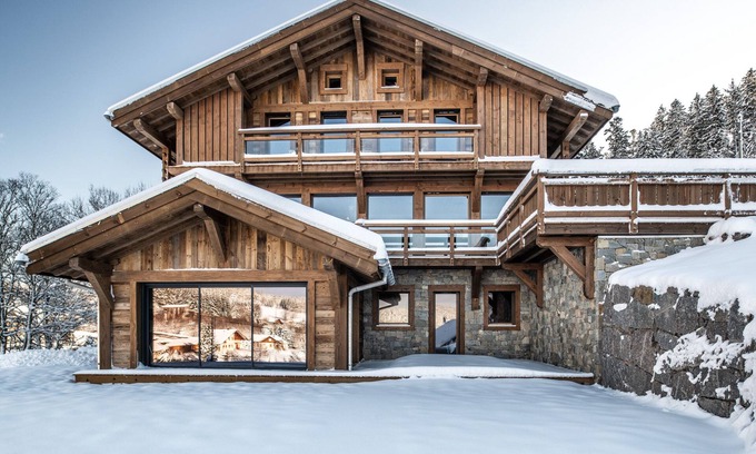 Ban-sur-Meurthe-Clefcy Ski Chalet | Indulge at Le Grand V with Indoor Pool and Spa Retreat