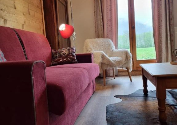 Samoens Apartment | Relax at Le Grand Tetras: Family-Friendly with a Pool