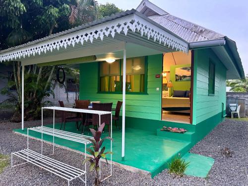 Fare Ski Chalet | Discover Relaxation at Le Green House by Meri Lodge Huahine
