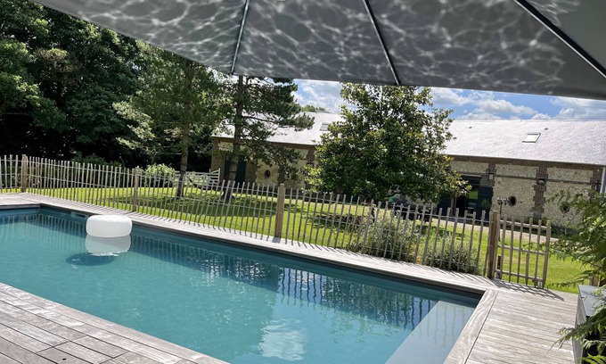 Ouilly-le-Vicomte House | Discover Le Grenier D'ouilly with Pool and Ocean Views