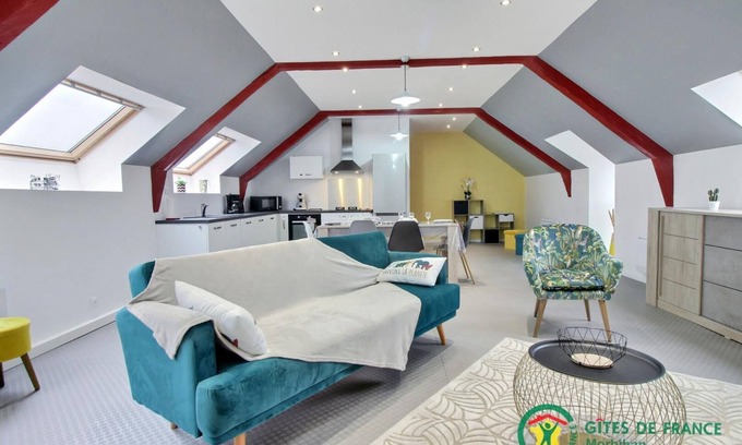 Peaule House | Discover Le Grenier: Pet-Friendly Gîte with Pool Access