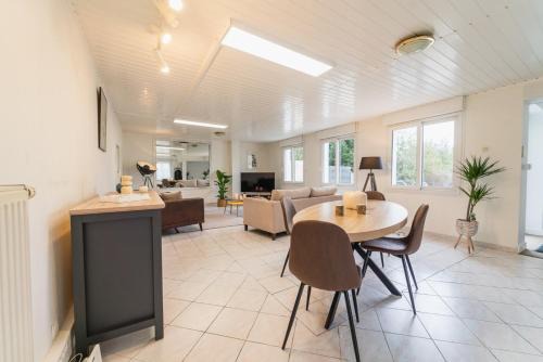 Chasseneuil-du-Poitou Apartment | Family-Friendly Le Gué Sourdeau: Minutes from Futuroscope