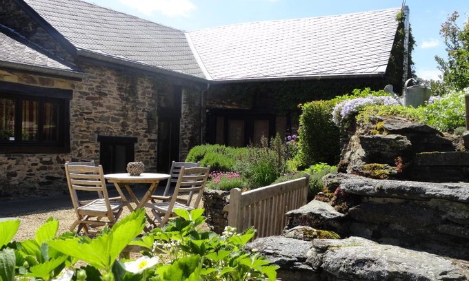 Engreux House | Family-Friendly Stay at Le Héron - Rated 9.3/10