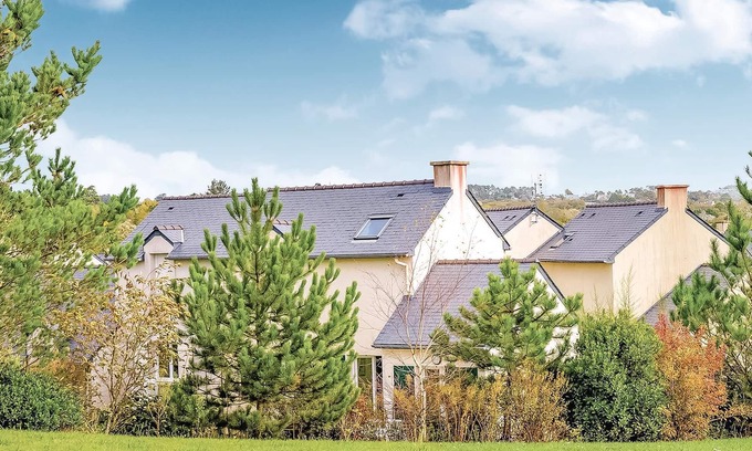 Crozon House | Relax in This Inviting Vacation Home with Pool Access