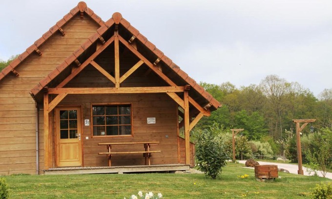 Saint-Fargeau House | Relax at Le Hameau des Grilles - Highly Rated Getaway