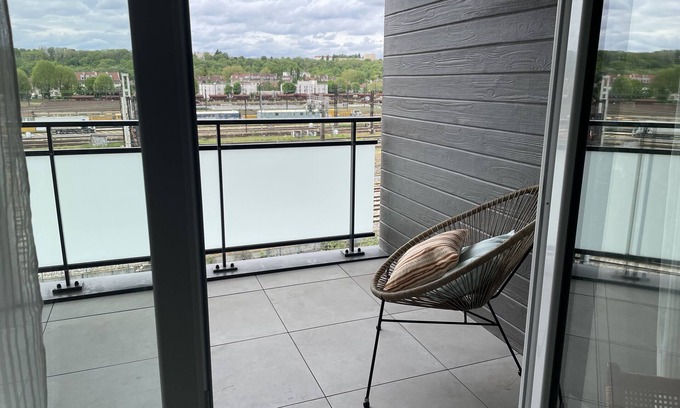Athis-Mons Apartment | Discover Le Havre de Sérénité Near Paris with Family-Friendly Amenities