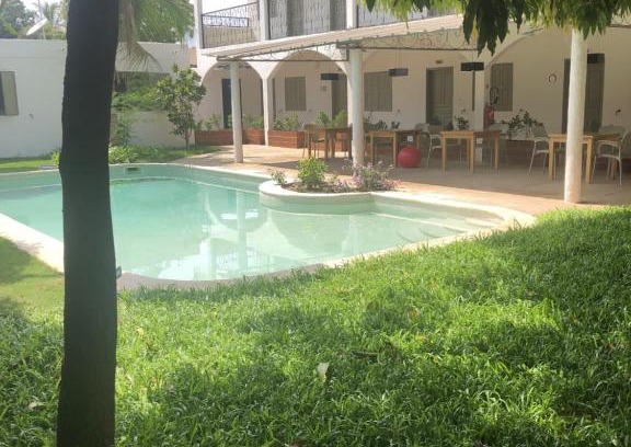 Saly Hotel | Discover le HBR de Saly: Pet-Friendly Hotel with Ocean Views