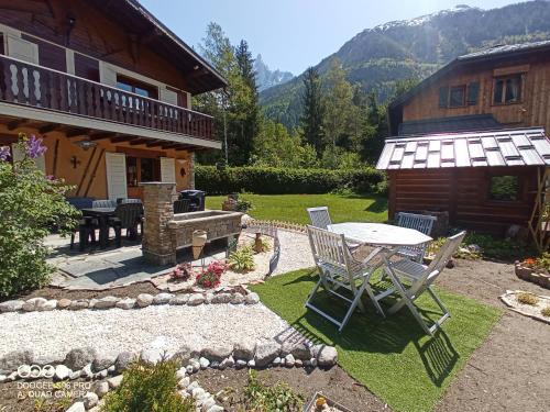 Les Praz-de-Chamonix Ski Chalet | Guest Rated: 8.9 at Le Jardin de Talèfre - Child Friendly Stay