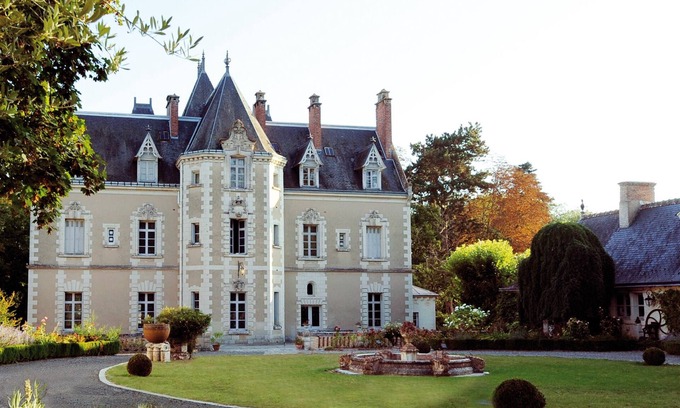 Blere Cottage | Enchanting Le Jardin at Fontenay Castle with Pool & Spa
