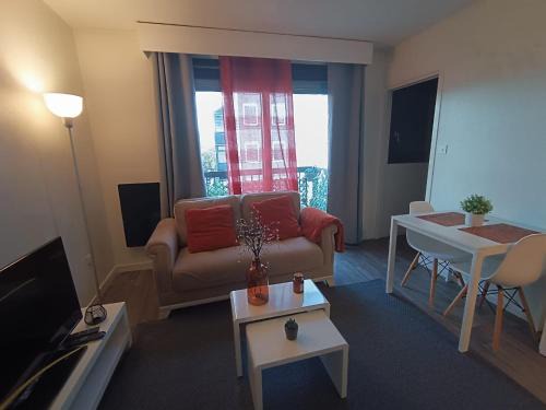 Clermont Ferrand City Centre Apartment | Comfortable Le Jaude Centre Studio with Private Pool
