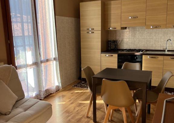 Paratico Apartment | Family-Friendly Retreat at Le Joli Lac - Rated 10/10