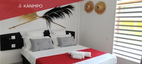 Grand-Bourg Apartment | Discover Le Kanmpo: Oceanfront Retreat with Pool Access