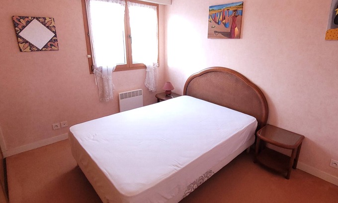 Le Croisic Apartment | Relaxing Family Retreat at Le Kervenel with Spa Amenities