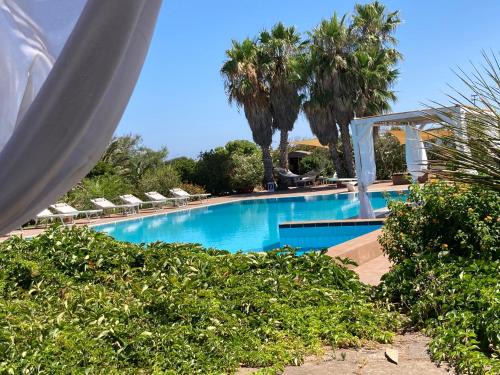Pantelleria Apartment | Pet Friendly Le Lanterne Resort with Oceanfront Views