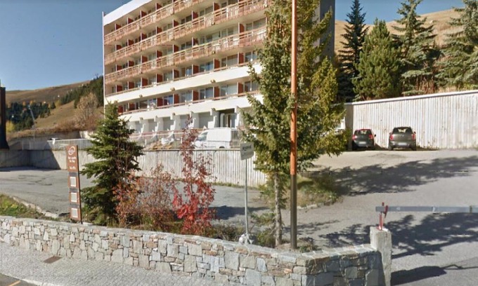 Cognet Apartment | Le Lauranoure - Family-Friendly Retreat with Pool Access