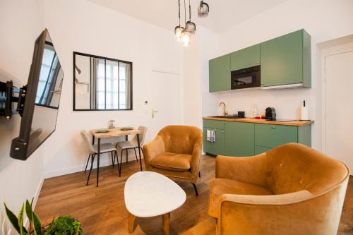 Sens Apartment | Discover Le Laurencin Sens - Family-Friendly in the City
