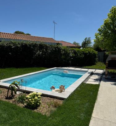 Biscarrosse House | Experience Le Lodge de l'océan: Family Retreat with Pool