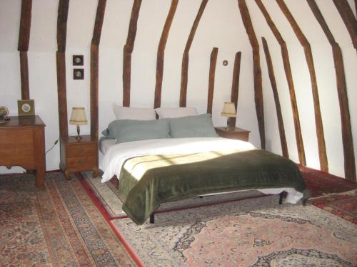Clere-les-Pins Bed & Breakfast | Le Logis de Cléré