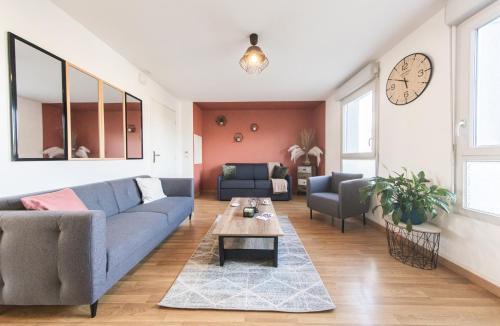 Saint-Pierre-des-Corps Apartment | Le Logis Madeleine - Maison Cosy