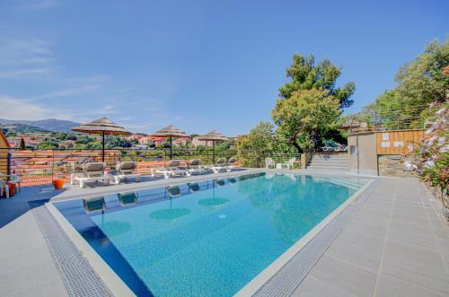 Collioure Hotel | Explore Le Madeloc Hôtel & Spa: Oceanfront Retreat Awaits