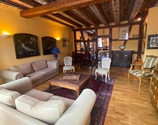 Riquewihr Apartment | Historic Le Majestueux: Family-Friendly Stay with High Ratings