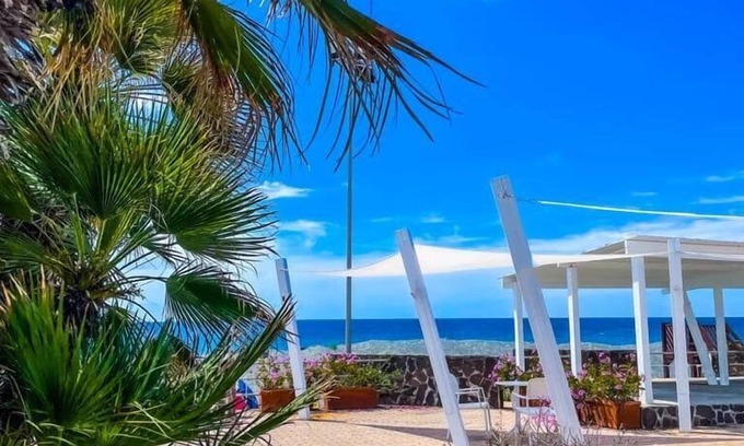 Campora San Giovanni Resort | Experience Serenity at Le Mandrelle Beach Resort