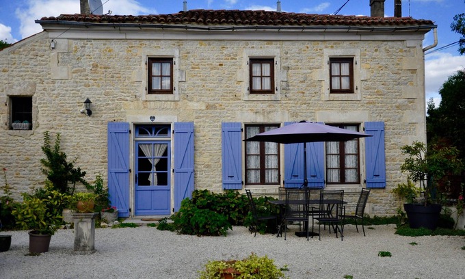 Nere House | Inviting Le Manoir @ Chez Fins Bois: Family-Friendly Retreat