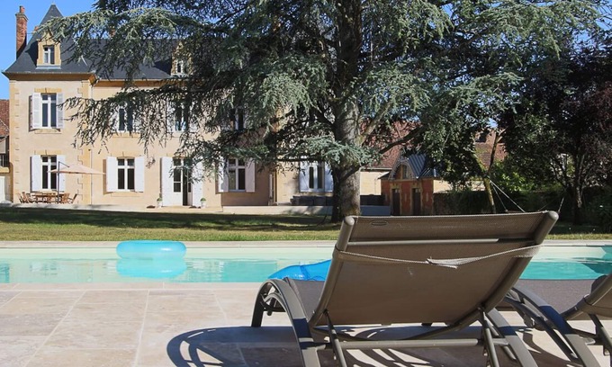 Excideuil Other | Discover Le Manoir d'Isly: Pool, Spa & Historic Charm