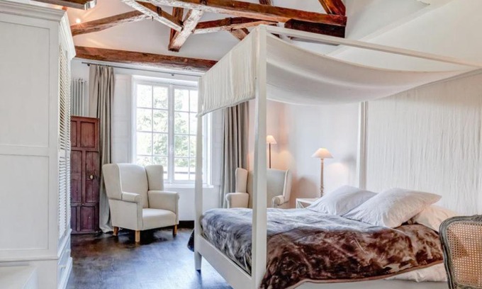 Les Ecrennes House | Discover Le Manoir de Villefermoy: Oceanfront Pet-Friendly Escape