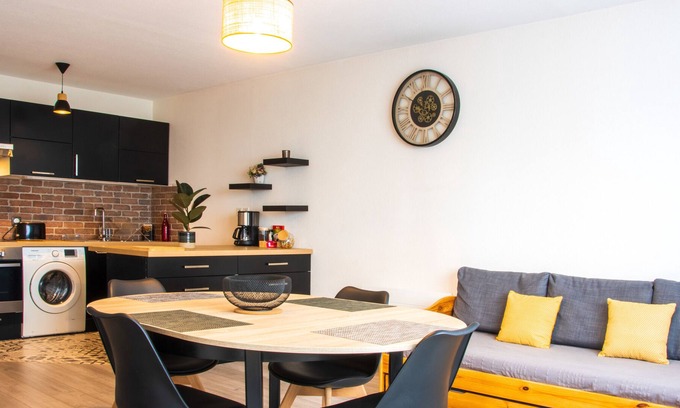 Poitiers Apartment | Le Marat - Très beau T3 calme, spacieux et lumineux