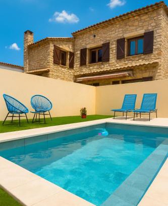Puget-sur-Argens House | Le Mas de la Clé d'Or - 4 suites avec Piscine