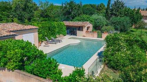 Saint-Marcel-d'Aredeche House | Discover Le Mas des 4 Païs: Oceanfront Bliss Awaits
