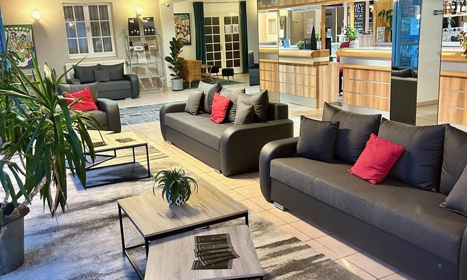 Machecoul Hotel | Discover Le Mas des Marais: Family-Friendly with Breakfast