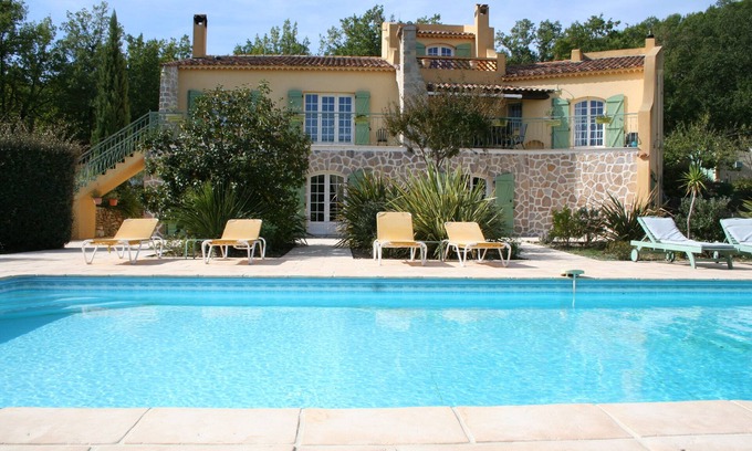 Trans-en-Provence Bed & Breakfast | Escape to Le Mas des Tarentes Amidst Vineyards and Woods