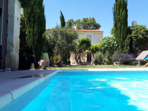 Paradou Villa | Experience Le Mas du Chemin in the Heart of Alpilles