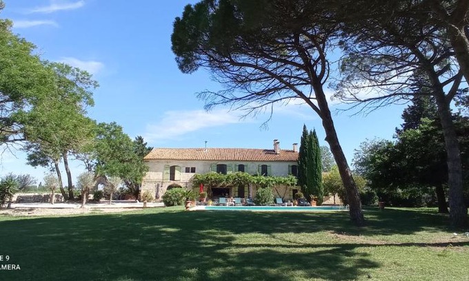 Le Sambuc Bed & Breakfast | Le Mas Neuf 1752