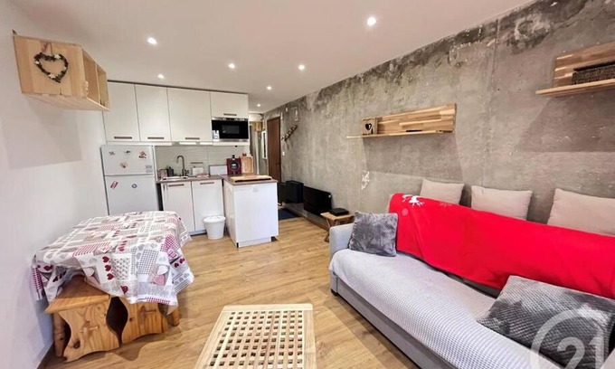 Risoul Apartment | Unforgettable Ski Getaway at LE MELEZET for Families