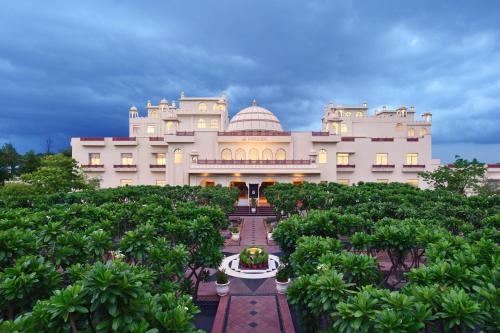 Amer Hotel | Relax at Le Meridien Jaipur Resort & Spa with Ocean Views