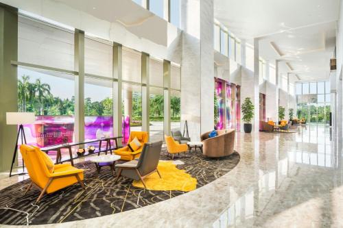 Putrajaya Hotel | Experience Le Meridien Putrajaya: 5-Star Oceanfront Escape