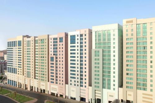 Mecca Hotel | Elegant Stay at Le Meridien Towers Makkah with Family Amenities