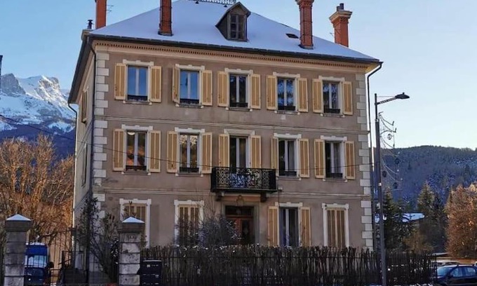 Barcelonnette Apartment | Discover Le Mexicain: Family-Friendly Retreat in Barcelonnette