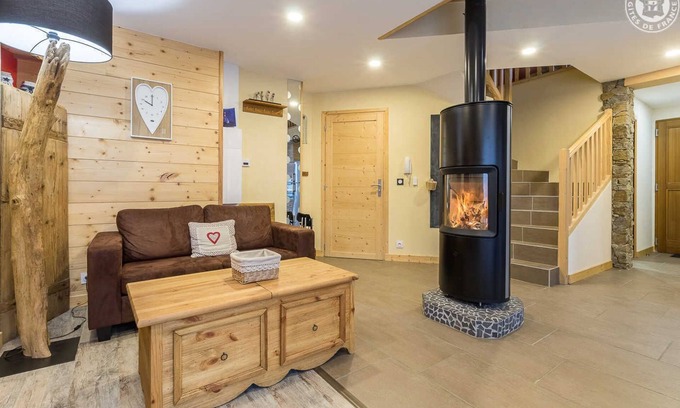 Sollieres-Sardieres House | Inviting Stay at LE Mont Cenis - Val-Cenis with Spa & Kitchen