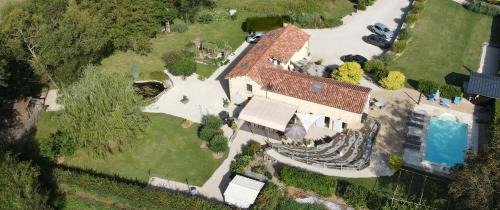 Plazac Bed & Breakfast | Unforgettable Stays at Le Moulin de Mayence with Ocean Views