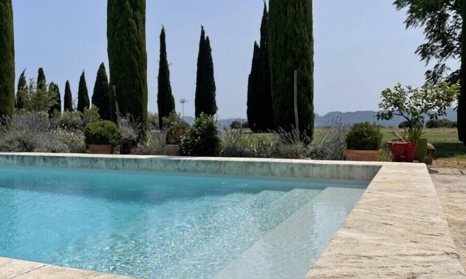Eyragues House | Experience Elegance at Le Moulin des Rosiers with Pool Access