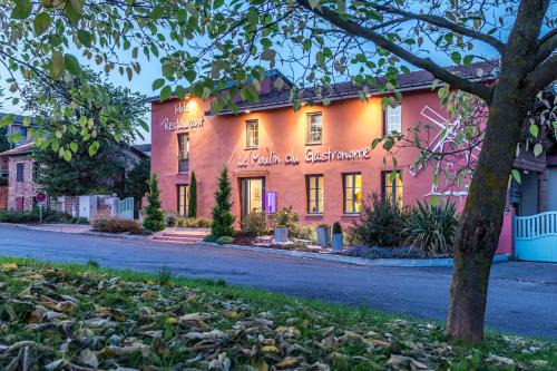 Charnay-les-Macon Hotel | Oceanfront Getaway at Le Moulin du Gastronome
