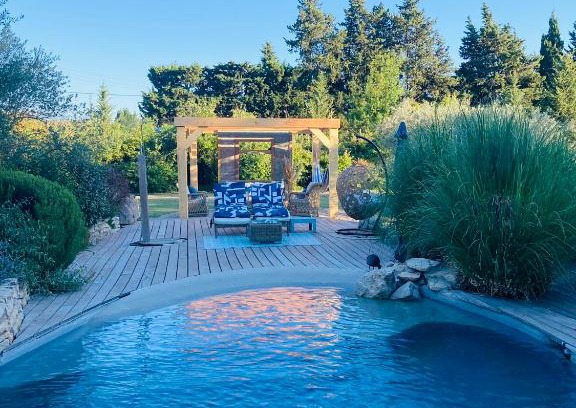 Noves House | Experience Le Nid de la Huppe: Ocean View & Pool Bliss