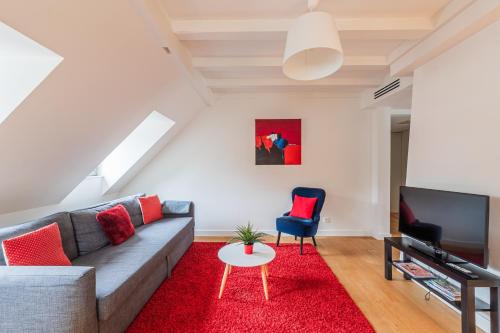 Krutenau Apartment | Comfortable Duplex Stay at Le Nid de la Krutenau