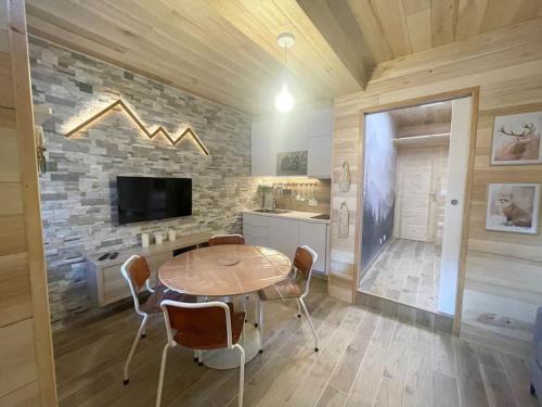 Cauterets Apartment | Top-Rated Family-Friendly Retreat at LE NID Hotel