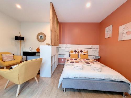 Faubourg-Raines Apartment | Cozy Retreat at Le Nid - Guest Rated 9.6/10