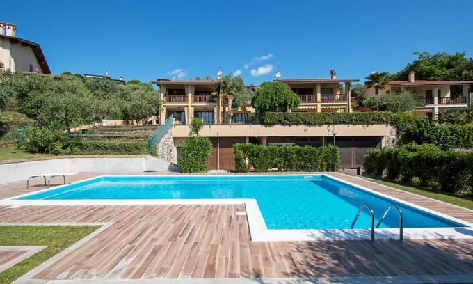 Soiano del Lago Apartment | Enjoy Lake Views at Le Ortensie 1 Apartment by Wonderful Italy
